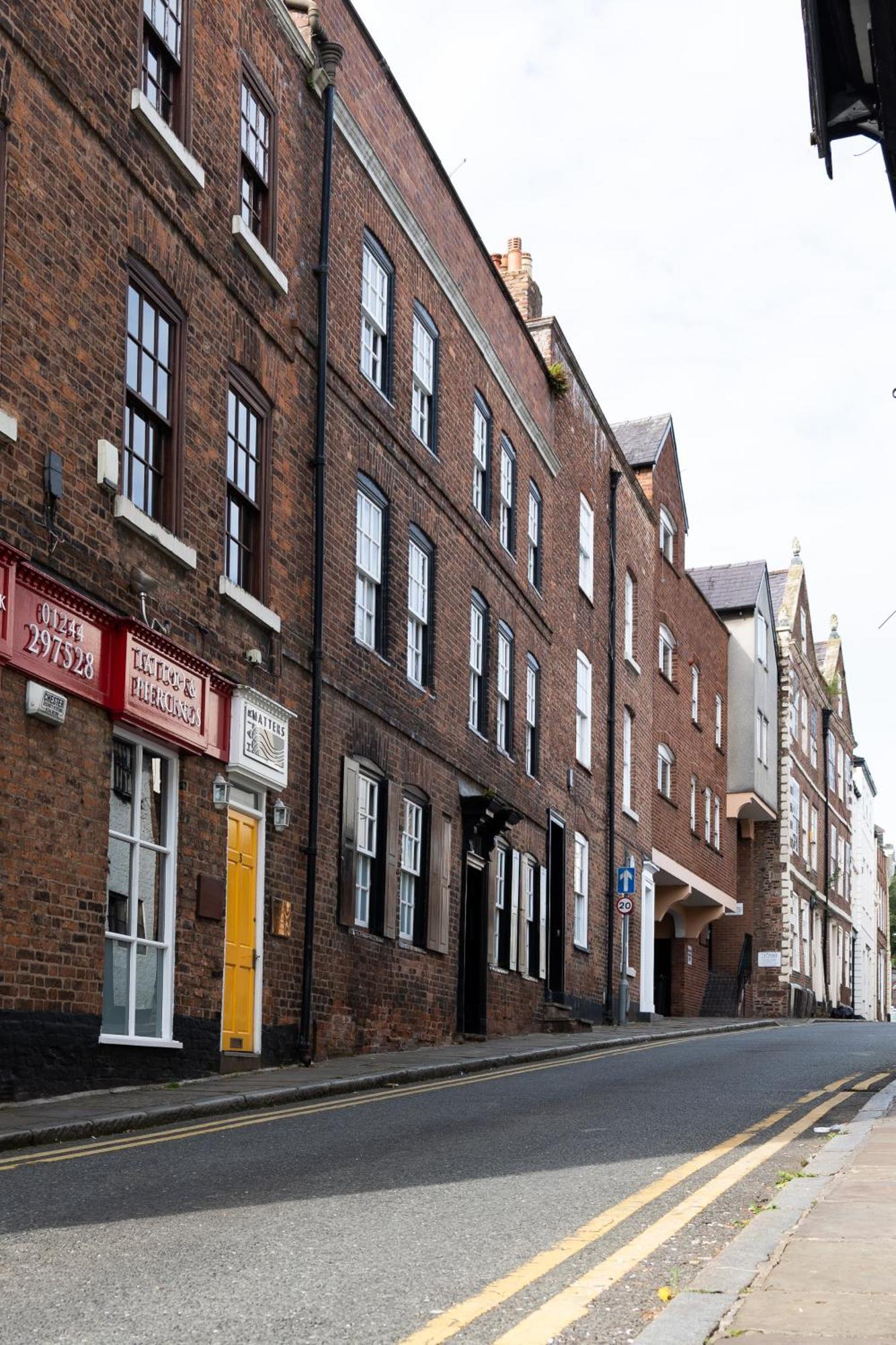 Chester Townhouse ภายนอก รูปภาพ